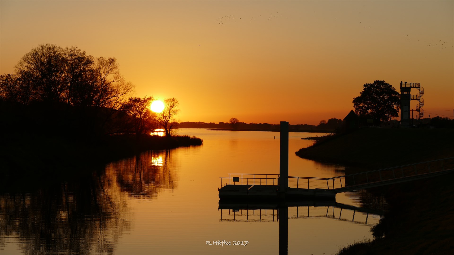 Hafen Lenzen am Abend